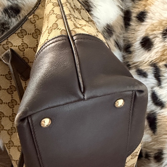 Gucci Tan and Brown GG Canvas Tote - Picture 5 of 10